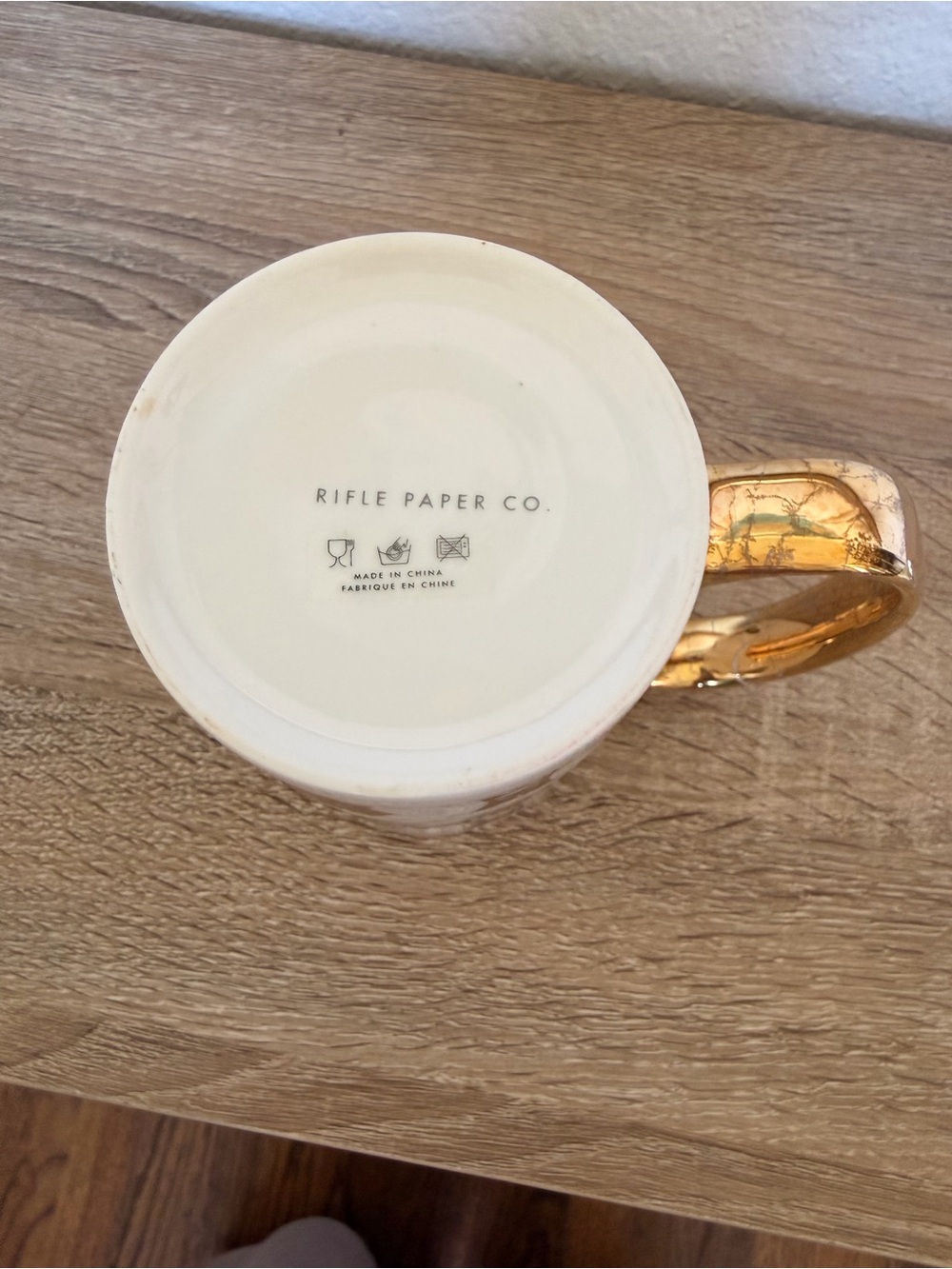 Paper Crane Dog Pattern Ceramic Mug with Gold Handle - Picture 5 of 5